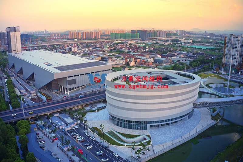 PTFE膜結構膜材是什么材料？PTFE膜結構膜材有哪些性能特點？