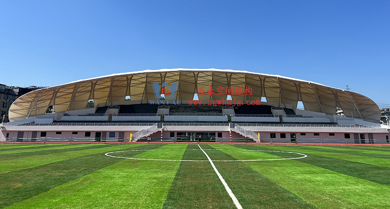 膜結構體育場 膜結構體育場