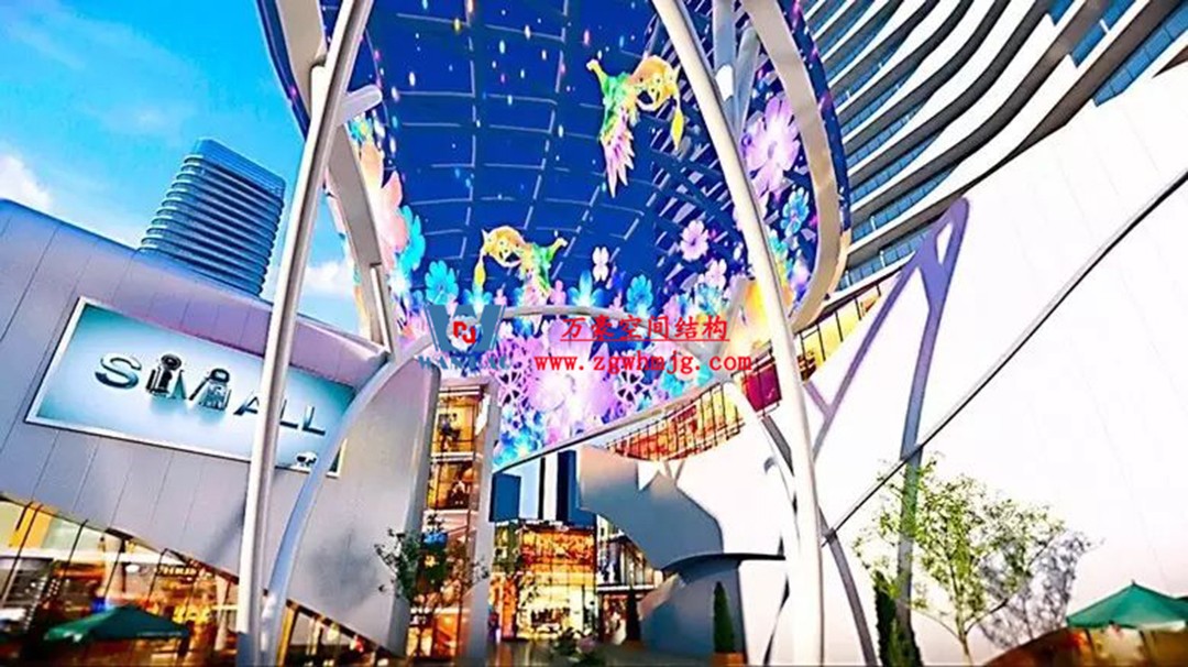 遵義高鐵新城上的一條鋼膜結構“長龍” 遵義高鐵新城上的一條鋼膜結構“長龍”