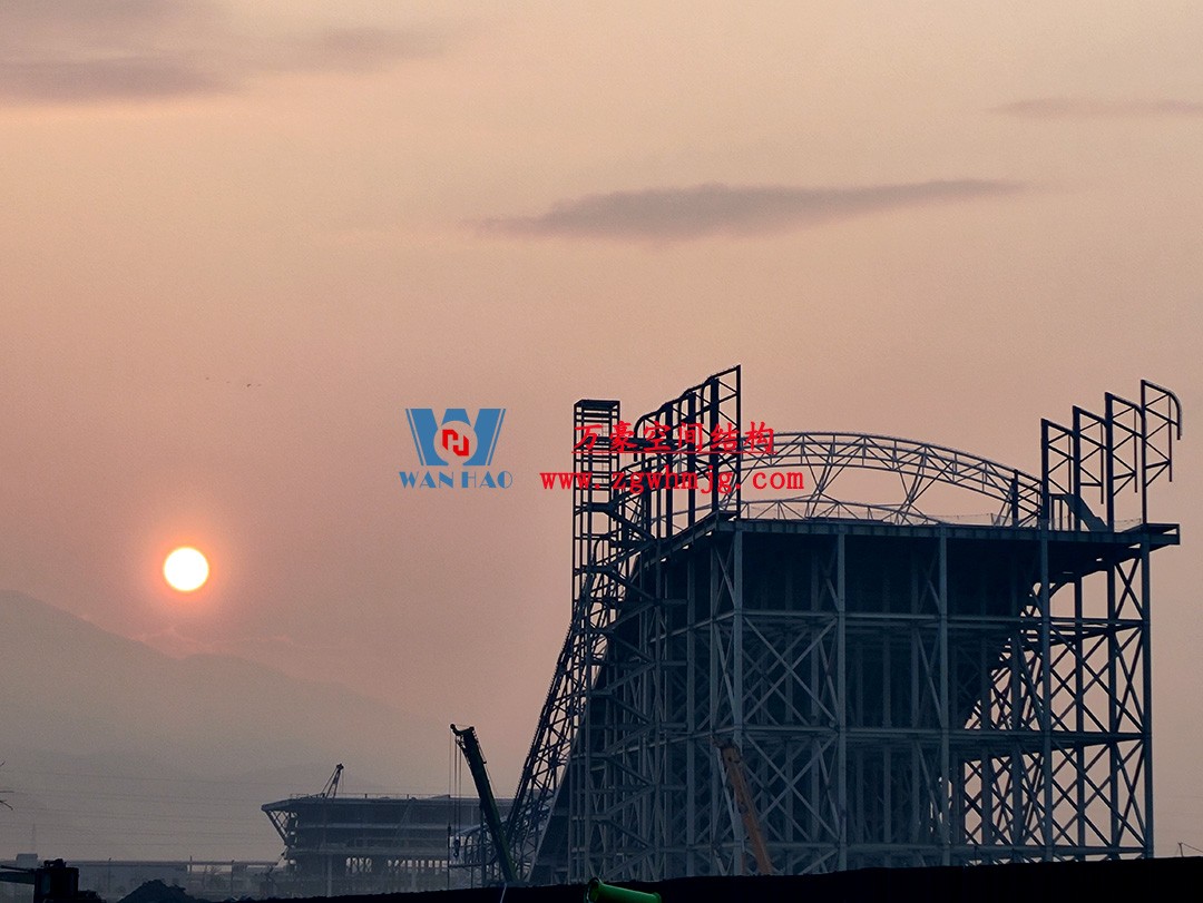 馭風逐沙,織就賽道美學——比亞迪紹興嵊州賽車場干拔沙坡觀景平臺鋼膜結構 馭風逐沙,織就賽道美學——比亞迪紹興嵊州賽車場干拔沙坡觀景平臺鋼膜結構