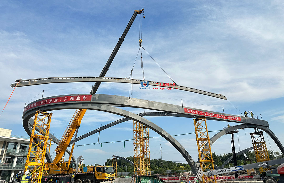 ETFE氣枕膜與雙曲面空間網(wǎng)殼結(jié)構(gòu)結(jié)合是什么樣?一起來一睹真容 ETFE氣枕膜與雙曲面空間網(wǎng)殼結(jié)構(gòu)結(jié)合是什么樣?一起來一睹真容